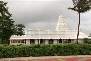 Day tour and Activities at Lonavala Western India with Antilog ...