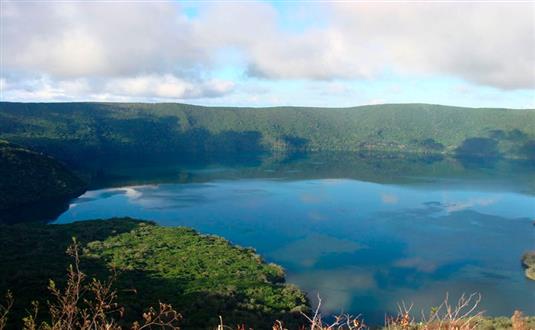 Tofua tour with Antilog Vacations at Tonga Tonga