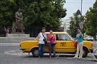 Private Tour: Warsaw City Sightseeing by Retro Fiat