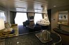 Suites/Deluxe Staterooms